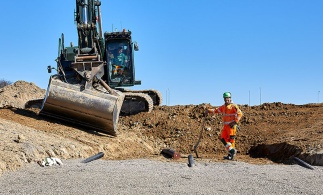 Effizienzsteigerung um &uuml;ber 60 % mit der benutzerfreundlichen Maschinensteuerung MC-Max.
