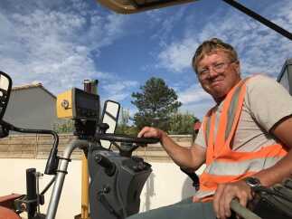 Visite chantier avec notre client Guillet TP et leur mini-niveleuse &eacute;quip&eacute;e en guidage 2D.