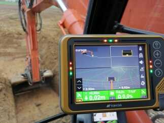 Guidage GPS et pilote semi-automatique