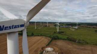 Het antwoord waait u tegemoet