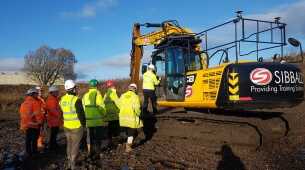Topcon hosts dig day to showcase Machine Control with Precision Geomatics