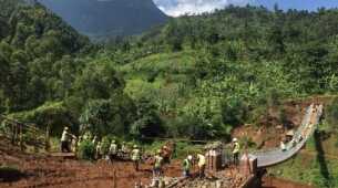 "Br&uuml;cken zum Wohlstand" - Topcon unterst&uuml;tzt globale Hilfsinitiative