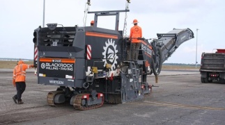 Tight on the Taxiway